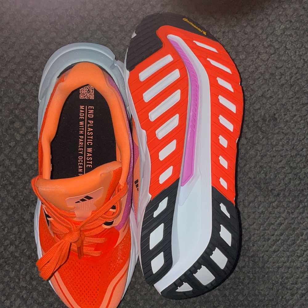 Adistar Cs Running Shoes - image 4